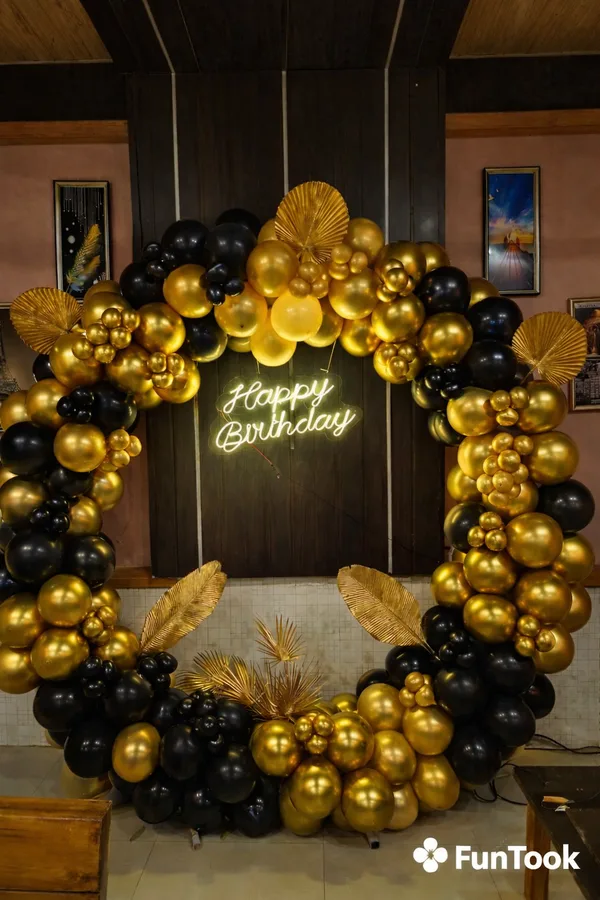 Premium Birthday Ring Decor